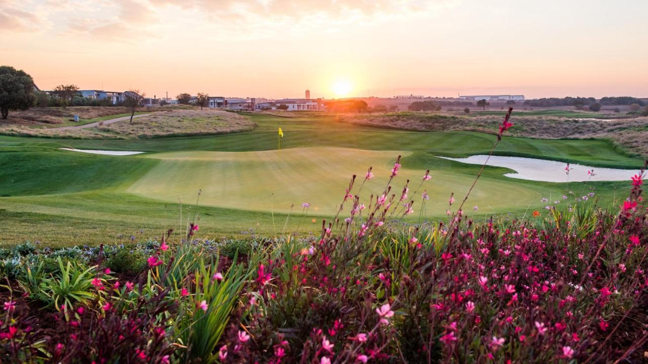 The Serengeti Lodge Kempton Park Buitenkant foto
