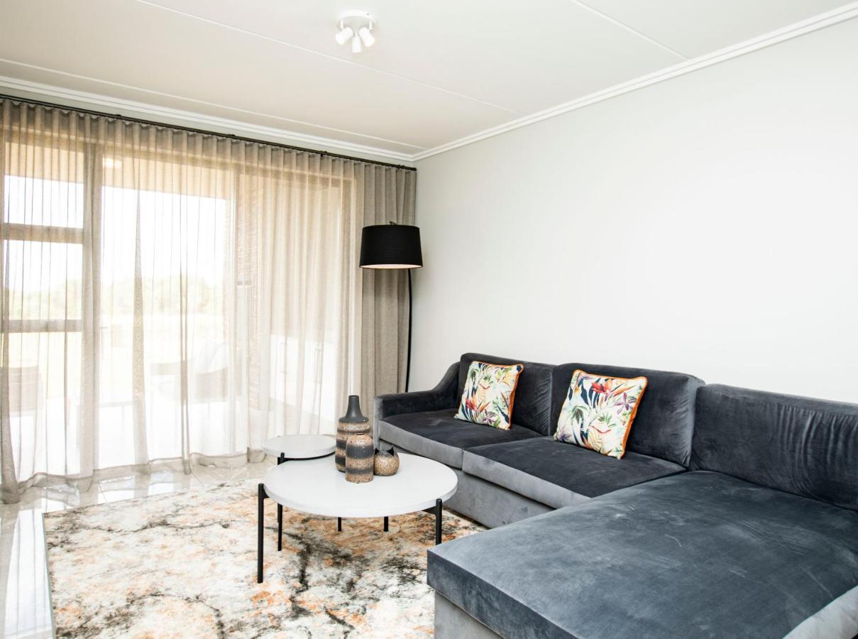 The Serengeti Lodge Kempton Park Buitenkant foto