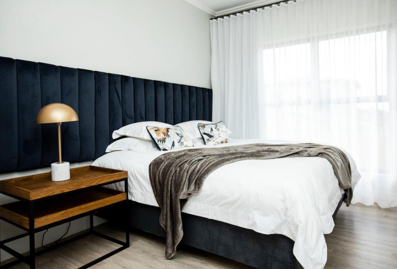 The Serengeti Lodge Kempton Park Buitenkant foto